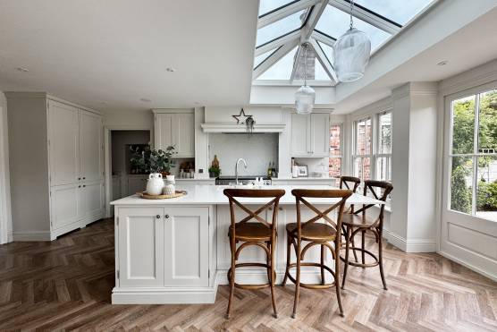 3553M 3 tv drama location house in Manchester modern open plan white kitchen.jpg