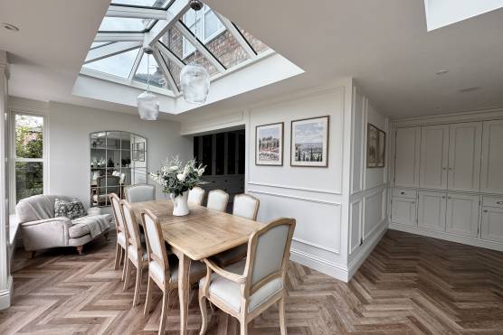 3553M 7 filming location house in Manchester open plan dining room.jpg