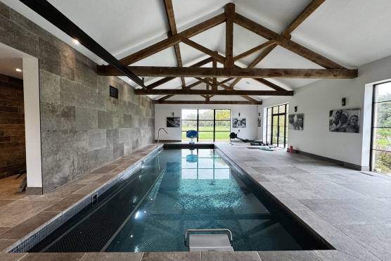 3551C 14 photo shoot location house in Cheshire indoor swimming pool.jpg