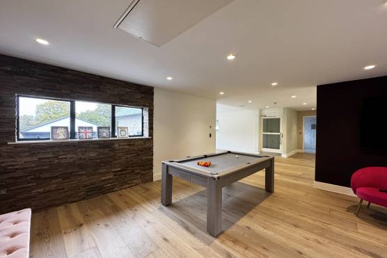 3551C 22 photo shoot location house in Cheshire living room.jpg