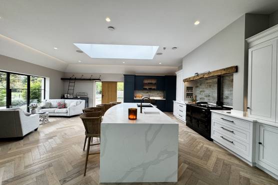 3551C 3 tv commercial location house in Cheshire modern open plan large kitchen.jpg