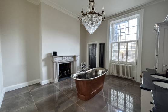 3599N 19 tv commercial location house in North Yorkshire elegant bathroom.jpg
