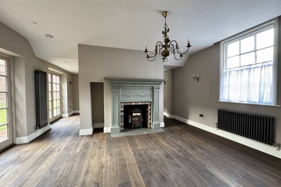 3599N 26 tv commercial location house in North Yorkshire living room.jpg