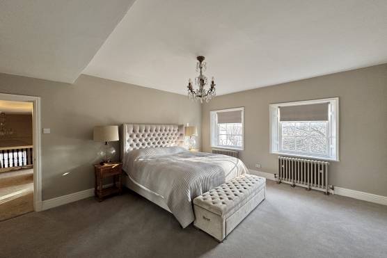 3599N 27 photo shoot location house in North Yorkshire bedroom.jpg