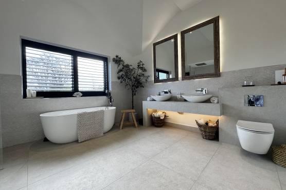 3561V 18 tv commercial location house in Merseyside modern bathroom.jpg