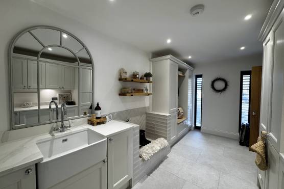 3561V 24 tv drama location house in Merseyside utility.jpg