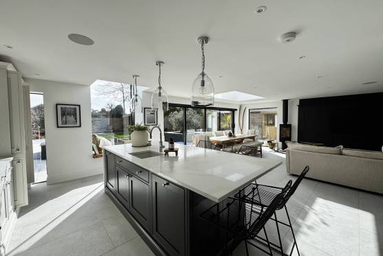 3561V 3 tv drama location house in Merseyside modern open plan kitchen and living area.jpg