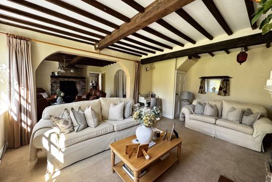 3562N 10 filming location house in North Yorkshire traditional period property.jpg