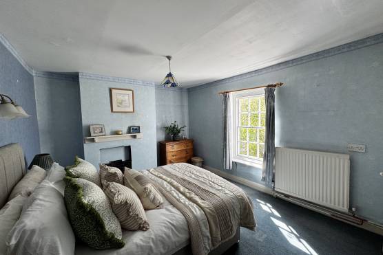 3562N 14 filming location house in North Yorkshire bedroom.jpg