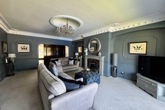 3563E 11 filming location house in east yorkshire elegant living room with fireplace.jpg