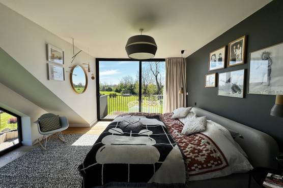 3208N 11 tv commercial location house in North Yorkshire bedrom.jpg