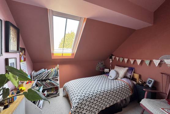 3208N 16 filming location house in North Yorkshire kids bedroom.jpg