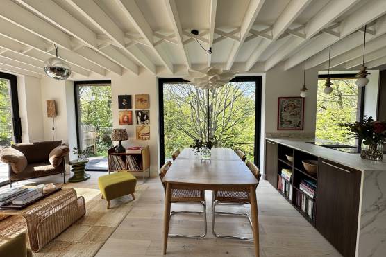 3564W 10 tv commercial location house in Leeds mid century modern open plan kitchen.jpg