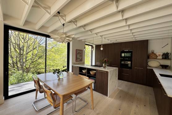 3564W 3 tv shoot location house in West Yorkshire modern open plan kitchen.jpg