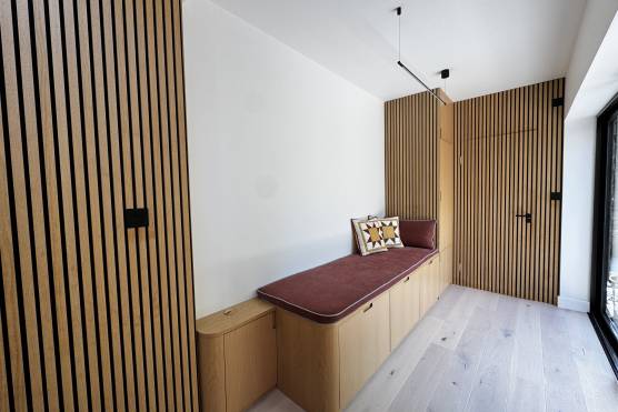 3564W 32 tv drama location house in Leeds mid century modern home.jpg