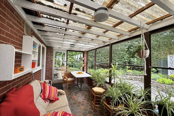 3565L 33 photo shoot location in Lancashire retro conservatory.jpg