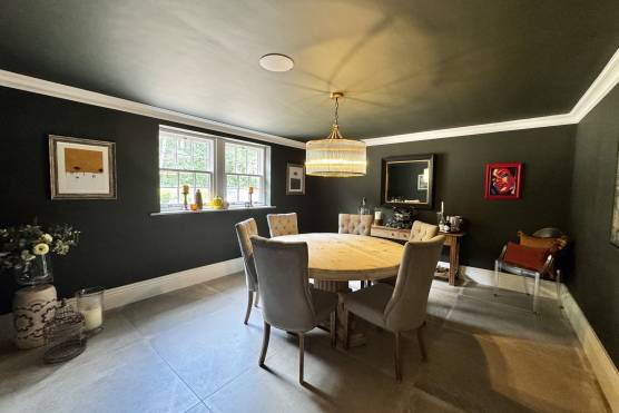 3566N 39 tv commercial location house in North Yorkshire dining room.jpg