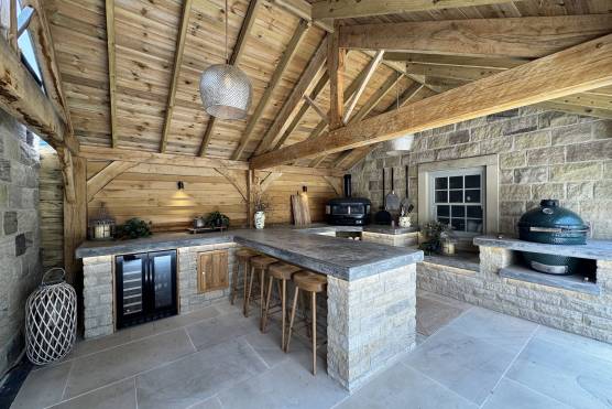3566N 51 photo shoot location house in North Yorkshire outdoor kitchen.jpg