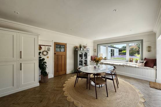 3374W 11 tv commercial location house in West Yorkshire stylish dining room.jpg