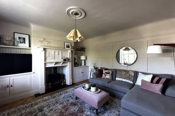 3374W 15 tv shoot location house in Leeds living room.jpg