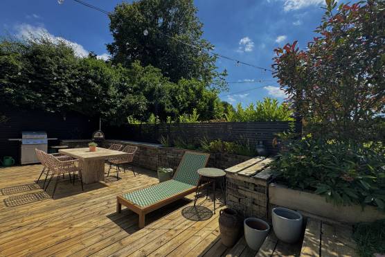 3374W 33 filming location house in West Yorkshire patio area.jpg