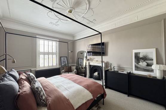 3570V 20 tv commercial location house in Merseyside period property bedroom.jpg