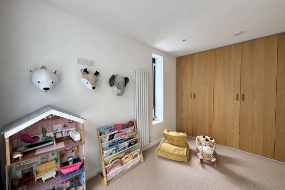 3571V 18 film shoot location house in Merseyside kids bedroom.jpg