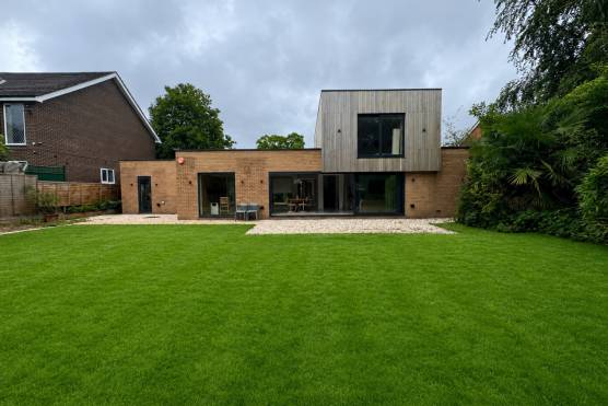 3571V 25 tv commercial location house in Merseyside contemporary family home.jpg