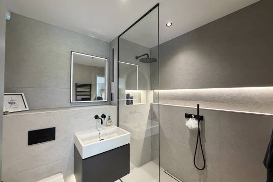 3572C 26 photo shoot location house in Cheshire modern bathroom.jpg