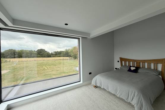 3572C 30 filming location house in Cheshire modern bedroom.jpg