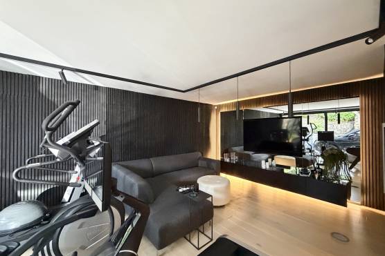 3574C 25 tv shoot location house in Cheshire modern living area and home gym.jpg