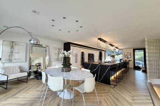 3574C 3 tv shoot location house in Cheshire modern open plan lare kitchen.jpg