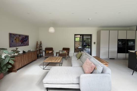 3580M 13 tv drama location house in Manchester modern open plan living room.jpg