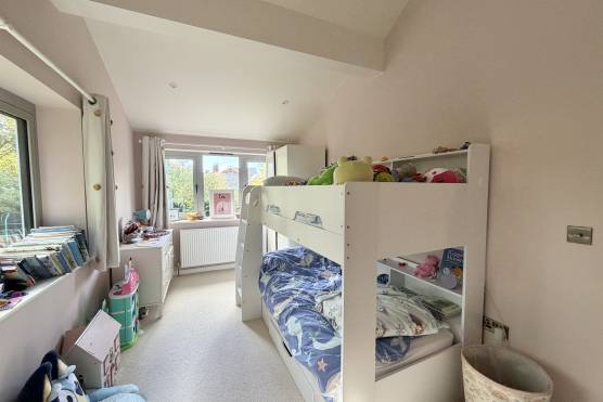 3580M 19 tv shoot location house in Manchester kids bedroom.jpg