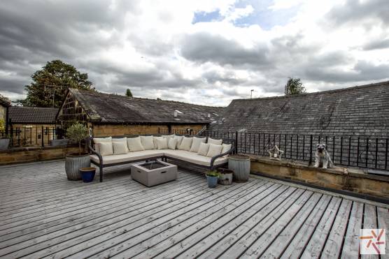 3154W 11 photo shoot location in west yorkshire roof terrace