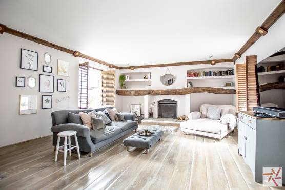 3154W 2 filming location in west yorkshire elegant lounge with exposed beams