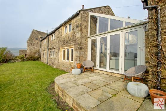 3173W 19 photo and filming location shoot patio west yorkshire