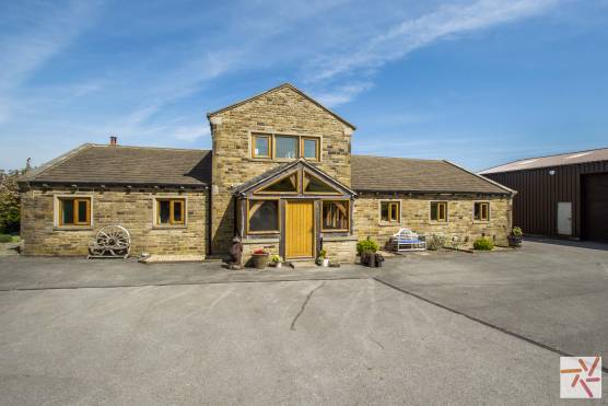 3188W 10 tv drama location house in west yorkshire modern farmhouse